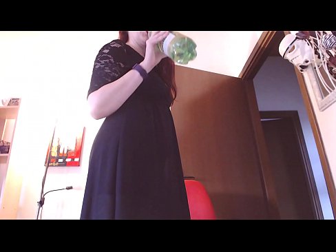 ❤️ Un escravo sumiso que adora as bragas sucias e deliciosas vese obrigado a masturbarse despois de ver este vídeo! ❤❌ Porno casero en % gl.watchhentai.ru %